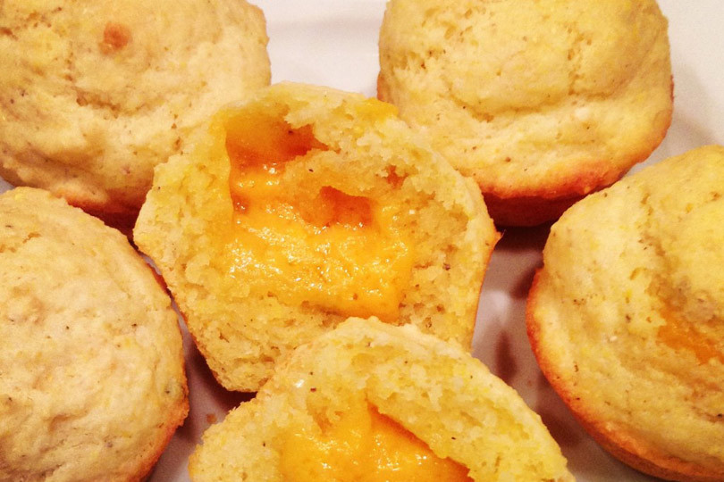 cheddar-stuffed-corn-muffin