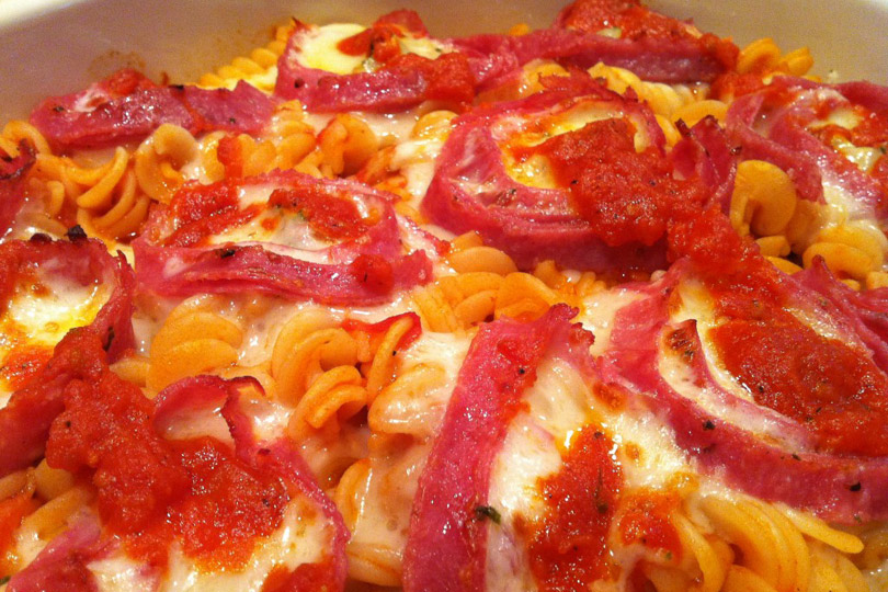 GlutenFree Baked Rotini with Mozzarella and Salami